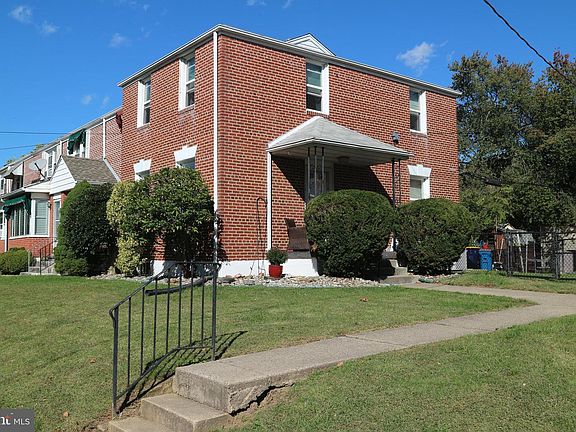 2nd image of 154 Birch Ave