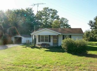 10625 Rutledge Rd, Dupont, IN 47231