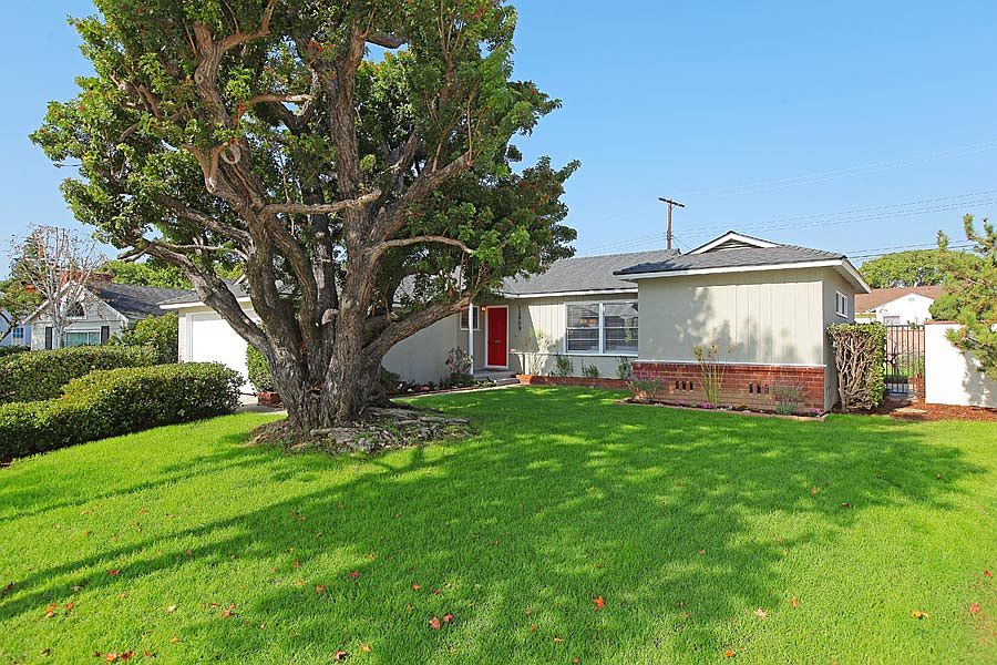 1st image of 12909 Stanwood Dr