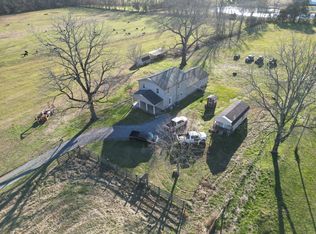 393 Mason Rd, Elora, TN 37328