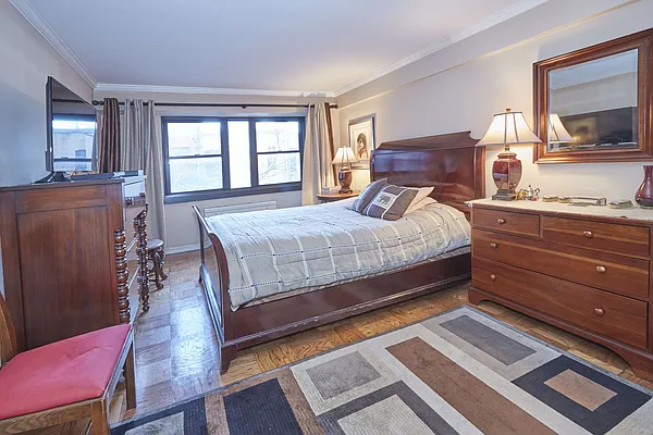 Rented by Brown Harris Stevens | media 9