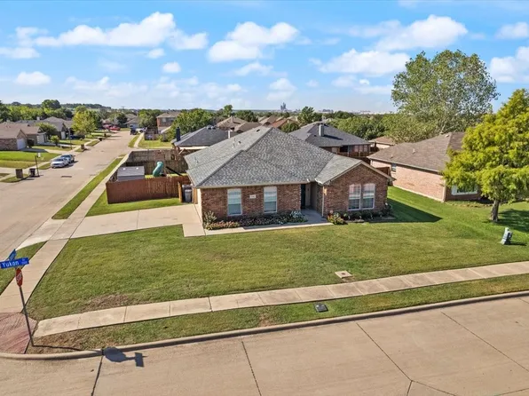 1302 Yukon Dr, Midlothian, TX 76065