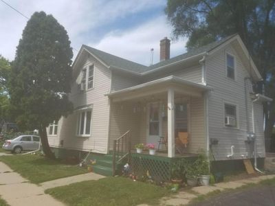 156 S Wisconsin St, Burlington, WI, 53105