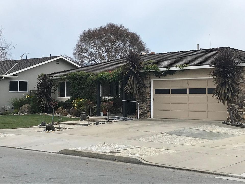 2nd image of 3371 Wilcox Ave