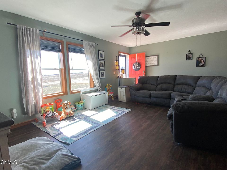 13071 Sandy St, Arnegard, ND 58835 Zillow