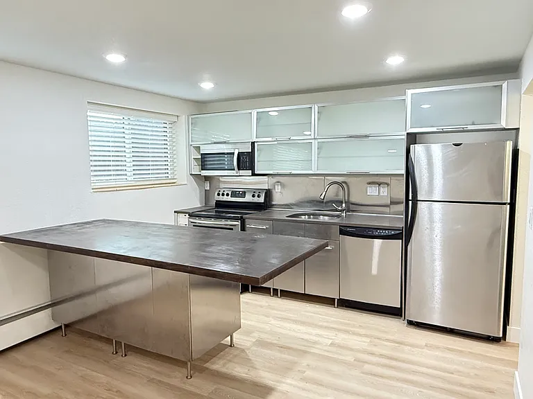 75 N Emerson St #101 — Photo 13