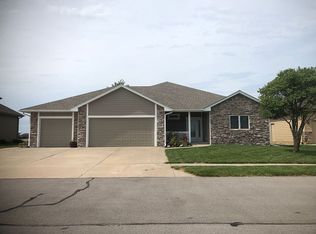 7902 N 279th St, Valley, NE 68064