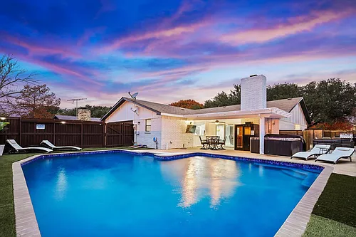 5048 Pemberton Ln Photo 1