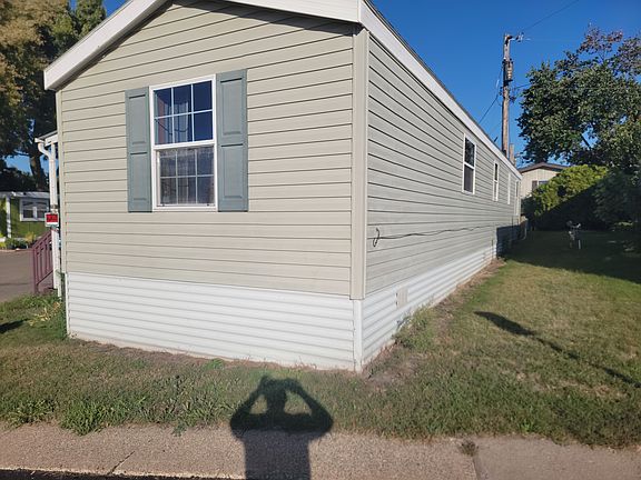 3rd image of 2442 Rice St Lot 75