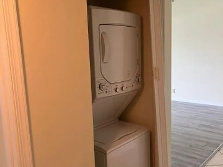9993 Three Lakes Cir — Photo 16