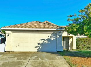 7201 Snowy Birch Way, Sacramento, CA 95823