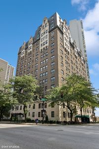 6101 N Sheridan Rd APT 11C, Chicago, IL, 60660