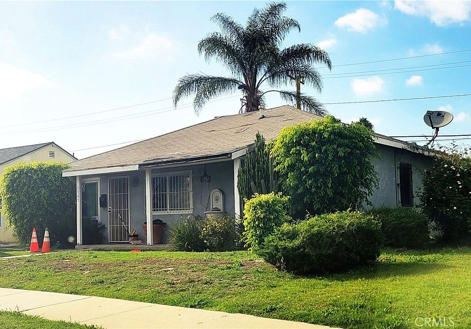 2201 W Raymond St, Compton, CA 90220 MLS OC23171506 Zillow