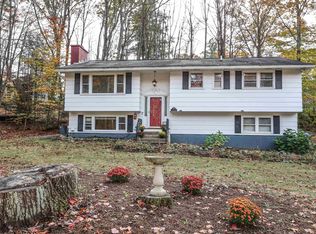 352 New Boston Rd, Bedford, NH 03110