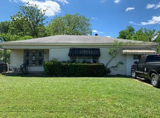 1800 S Edgewood Ter, Fort Worth, TX 76105