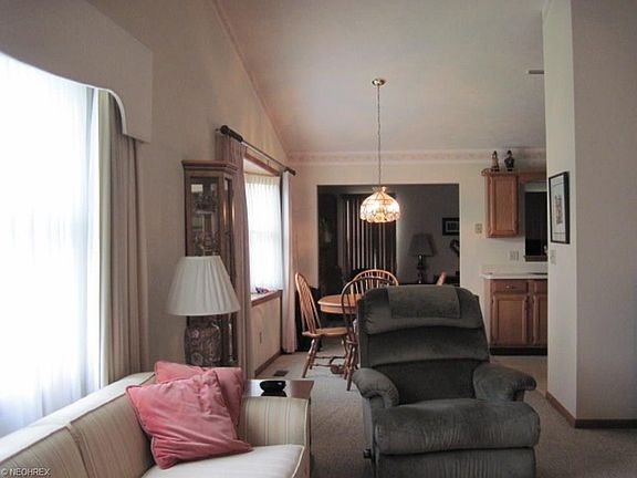 5th image of 1859 Candlewood Dr