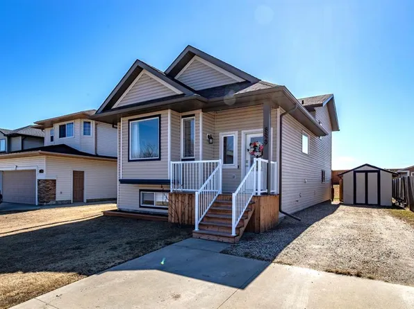 8829 N 69th Ave, Grande Prairie, AB T8X 0C1
