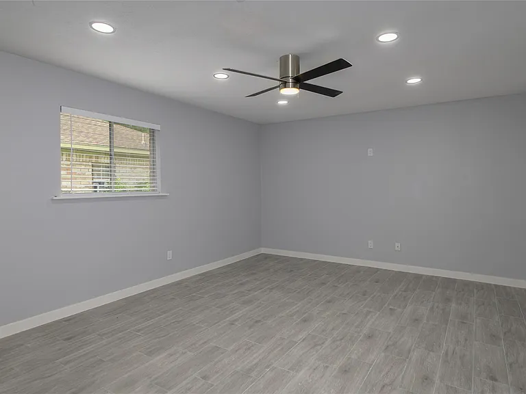 12714 Bauman Rd — Photo 13