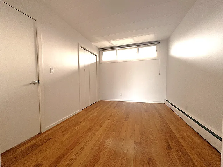 345 Harvard St #4E — Photo 23
