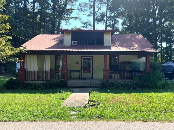 60 Carroll St, Mc Kenzie, TN 38201