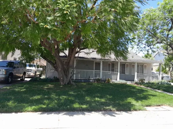 214 W Granada Ct, Ontario, CA 91762