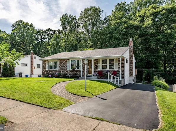 630 S Central Blvd, Broomall, PA 19008