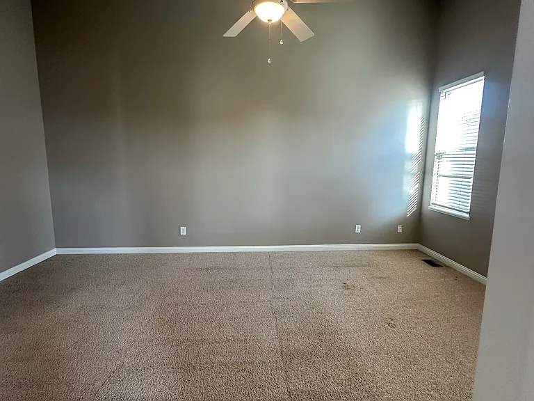 1319 Donahey St — Photo 23