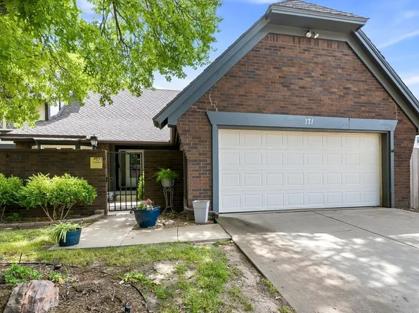 2025 N Broadmoor St APT 171, Wichita, KS 67206