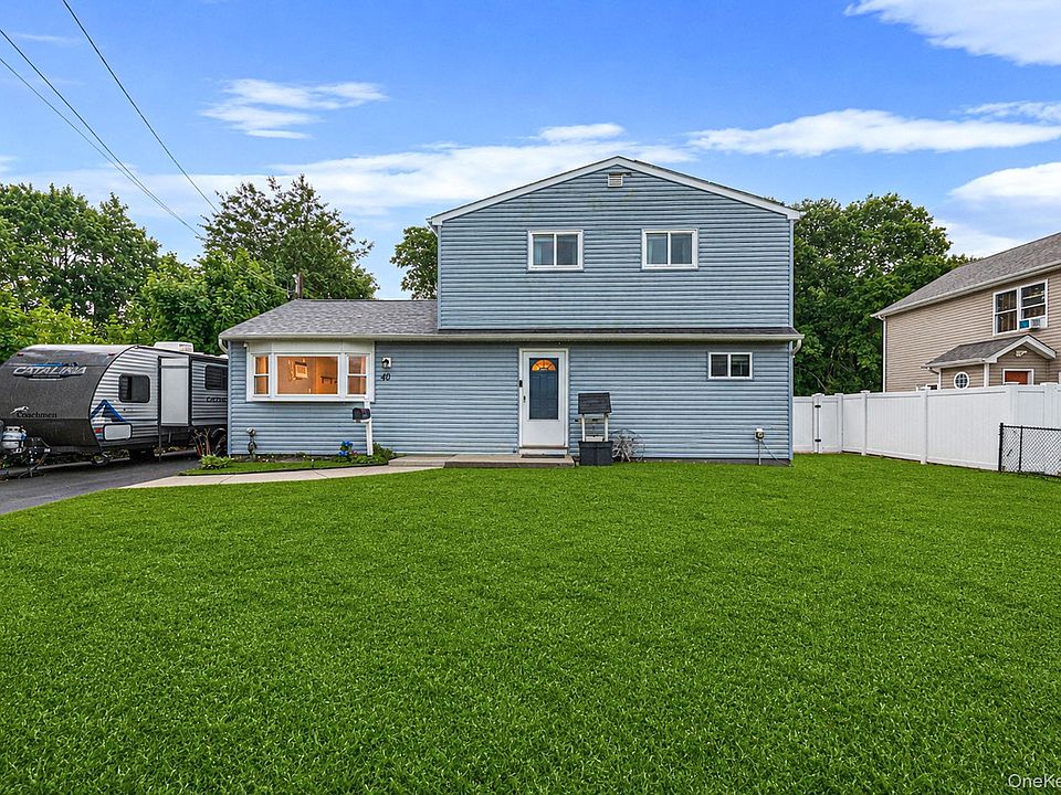 1st image of 40 E Oakdale Street