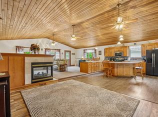 2908 Roosevelt St NE, Saint Anthony, MN 55418