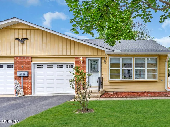 6 Quaker Lane #B, Whiting, NJ 08759