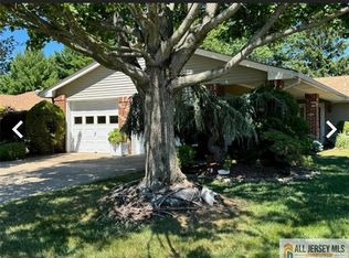 723 Delair Rd, Monroe Township, NJ 08831