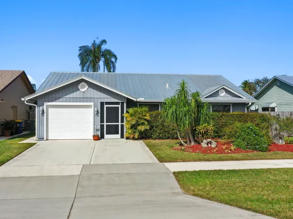 4281 SE Satinleaf Place, Stuart, FL 34997