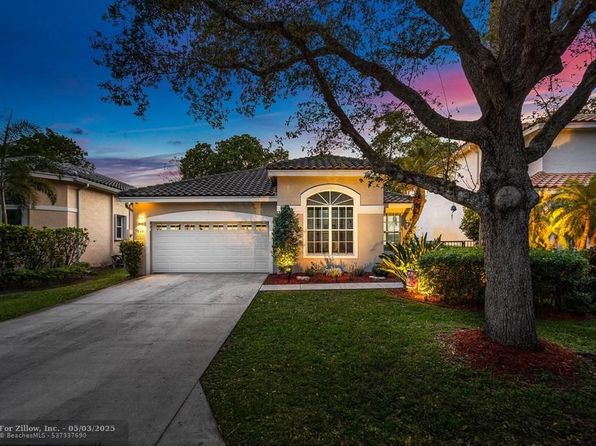 7535 NW 71st Ter, Parkland, FL 33067