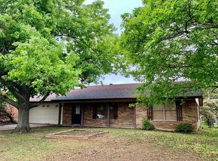 204 Prairie Wind Blvd, Stephenville, TX 76401