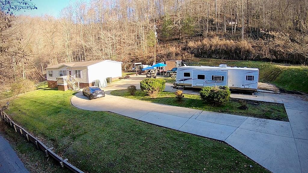 73 Hillside Dr, Forest Hills, KY 41527 Zillow