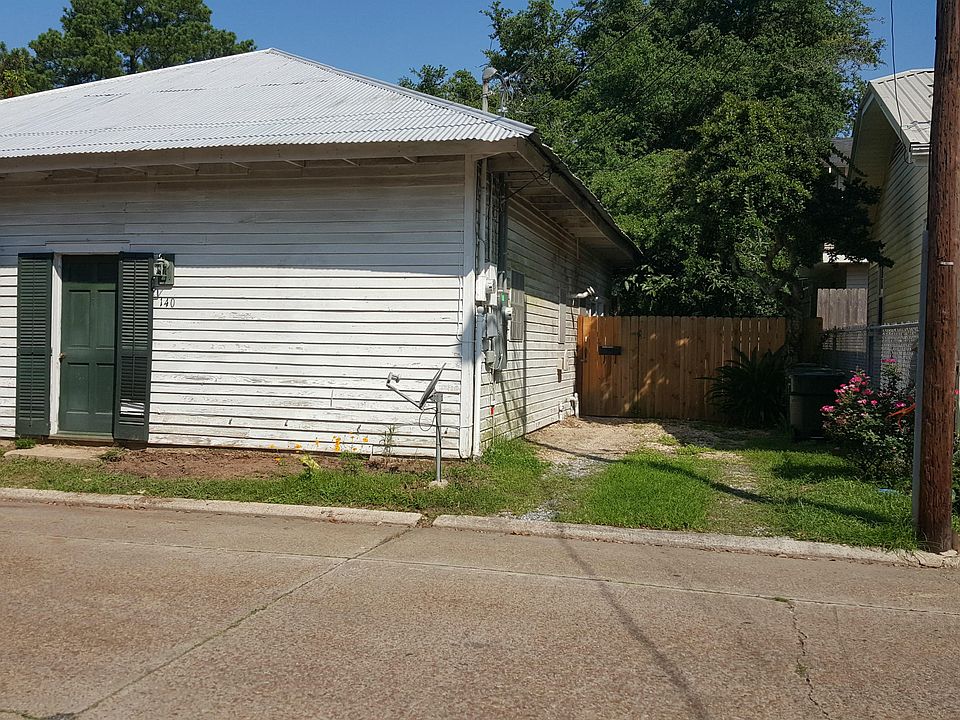 1st image of 140 Constance Ave