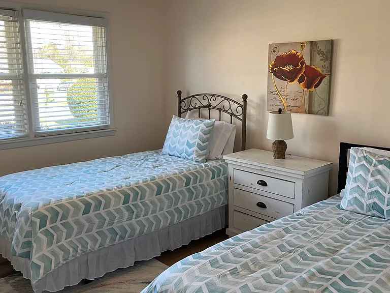 233 Jeb Stuart Dr — Photo 29