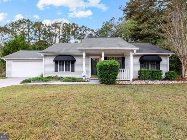 82 Spring Cir, Senoia, GA 30276