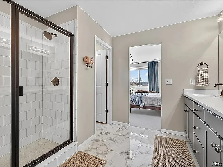 949 N Undergrove Way — Photo 21