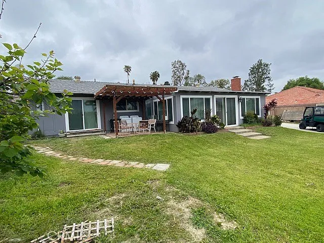 3 bed, 1850 sqft, $4,500 — Photo 3