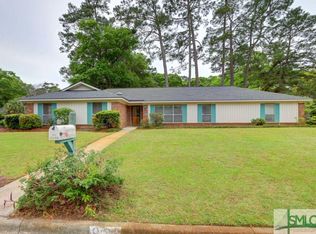 901 Woodridge Dr, Savannah, GA 31410