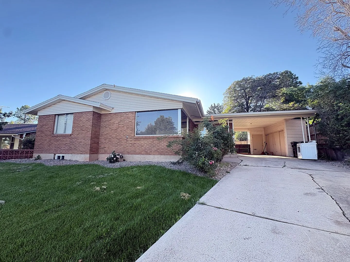 Single-Family home available now — Photo 2