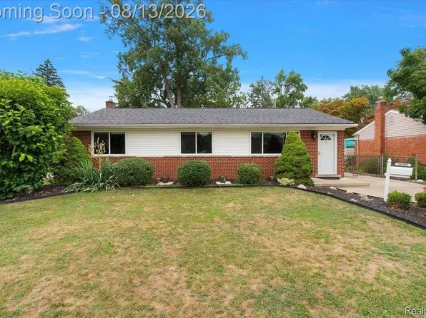 28505 Wentworth St, Livonia, MI 48154