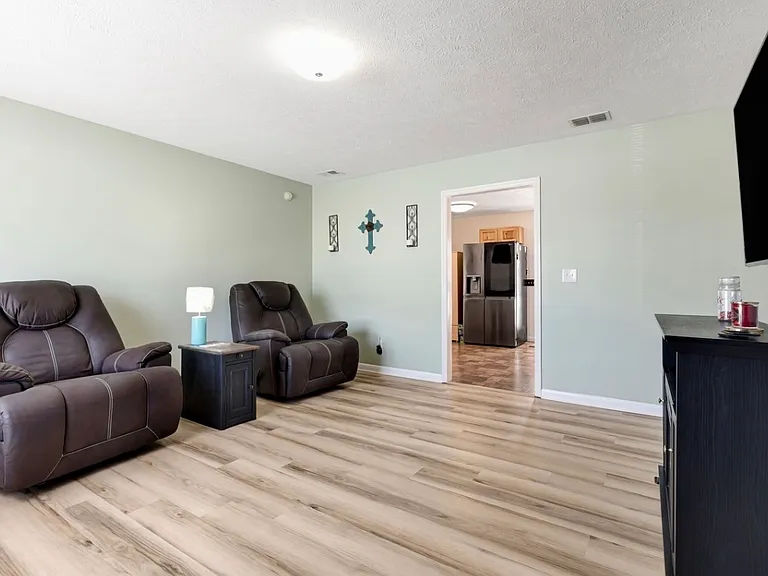 102 Fresca Ct — Photo 5