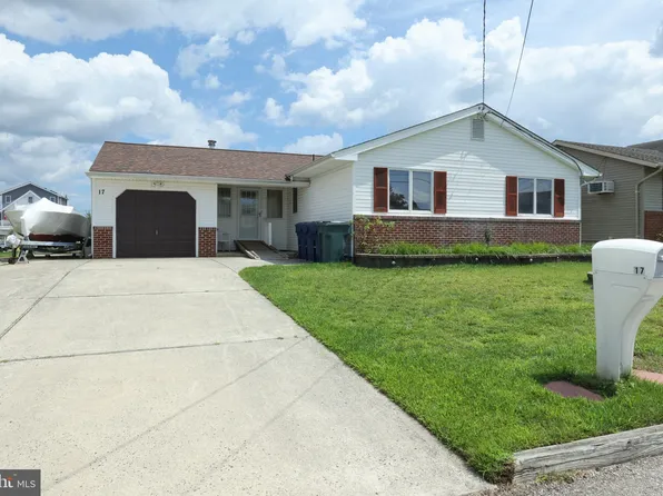 17 S Boston Dr, Little Egg Harbor, NJ 08087