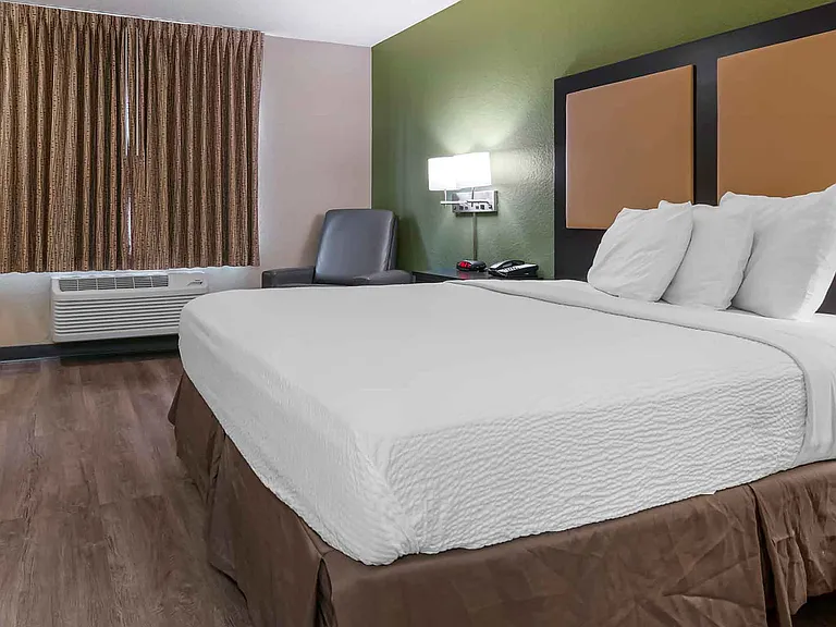 Studio Suite - 1 King Bed