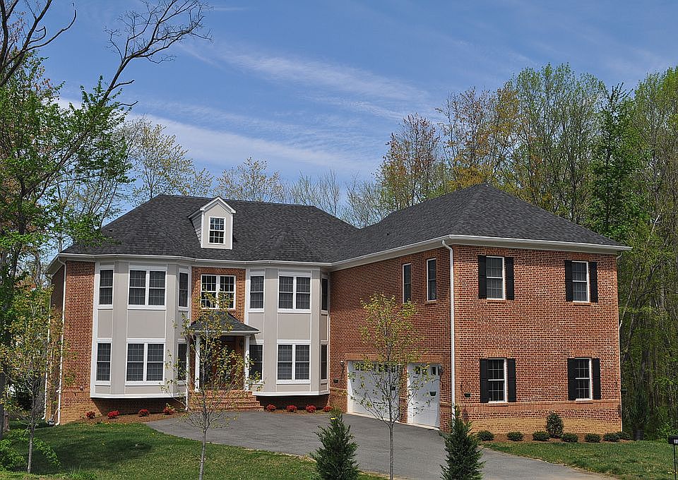 1st image of 3141 Southfield Dr