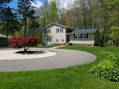 10098 Hillcrest Rd, Kirtland, OH, 44094