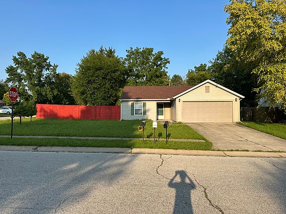 3rd image of 3913 Abnaki Way